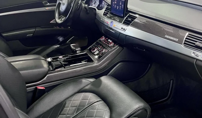
								Audi S8 full									