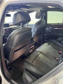 
										BMW X6 35i xDrive M Package Shadow Line full									
