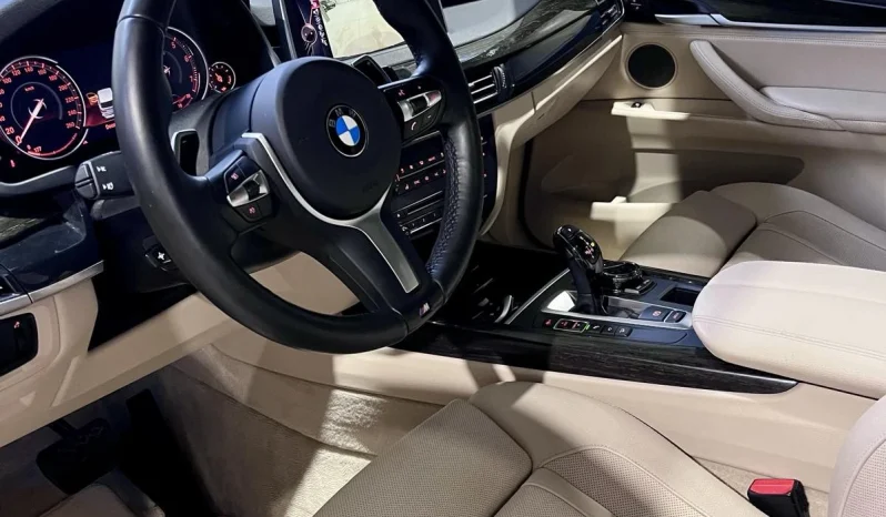 
								BMW X5 35i xDrive M Package Shadow Line full									