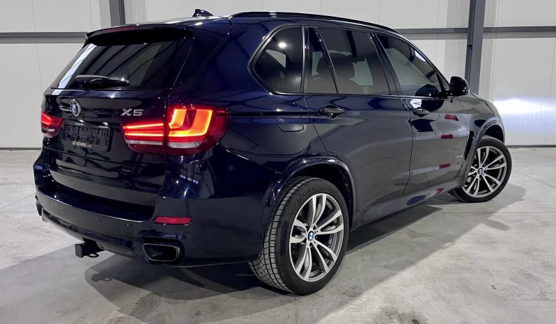 
								BMW X5 35i xDrive M Package Shadow Line full									
