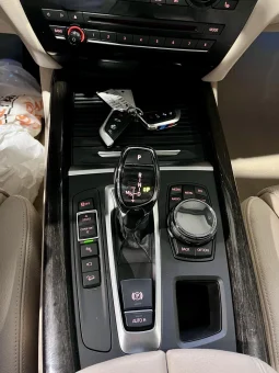 
										BMW X5 35i xDrive M Package Shadow Line full									