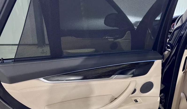 
								BMW X5 35i xDrive M Package Shadow Line full									