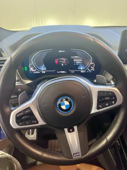 
										BMW X3 30e xDrive M Package full									