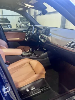 
										BMW X3 30e xDrive M Package full									