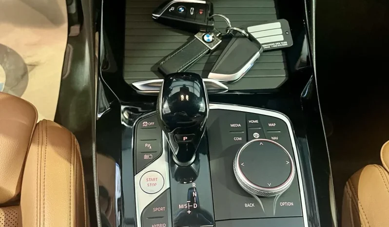 
								BMW X3 30e xDrive M Package full									