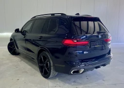 
										BMW X7 40i M Sport Shadow Line full									