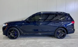 
										BMW X7 40i M Sport Shadow Line full									