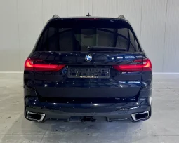 
										BMW X7 40i M Sport Shadow Line full									