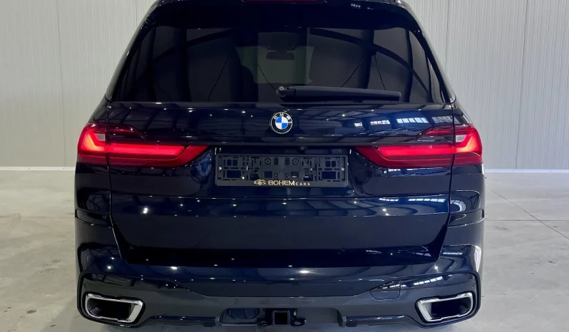 
								BMW X7 40i M Sport Shadow Line full									