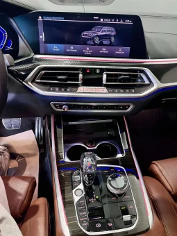 
										BMW X7 40i M Sport Shadow Line full									