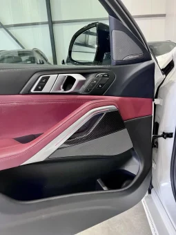 
										BMW X6 M50i xDrive Shadow Line full									