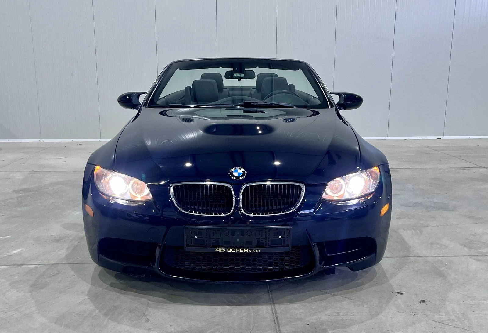 BMW M3 V8 M DCT