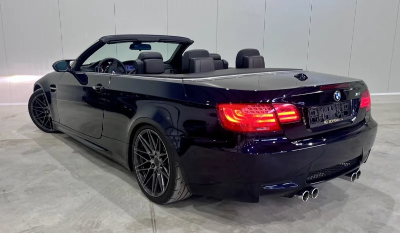 
								BMW M3 V8 M DCT full									