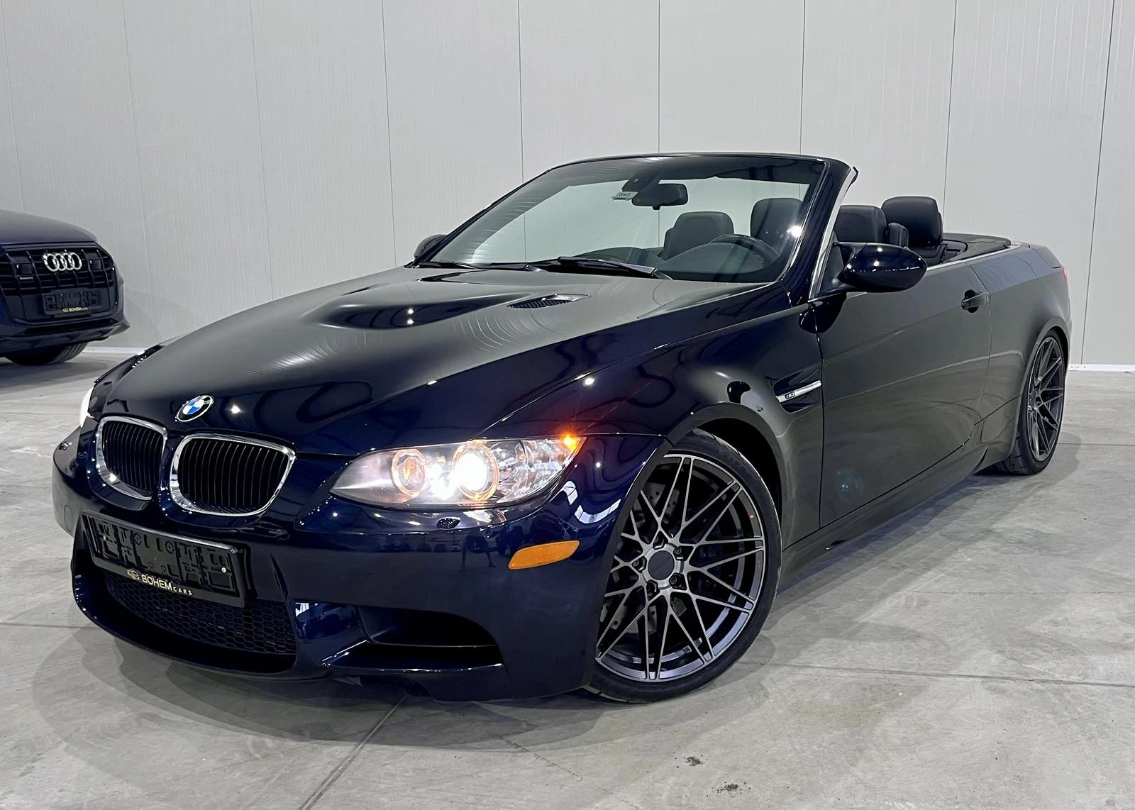 BMW M3 V8 M DCT