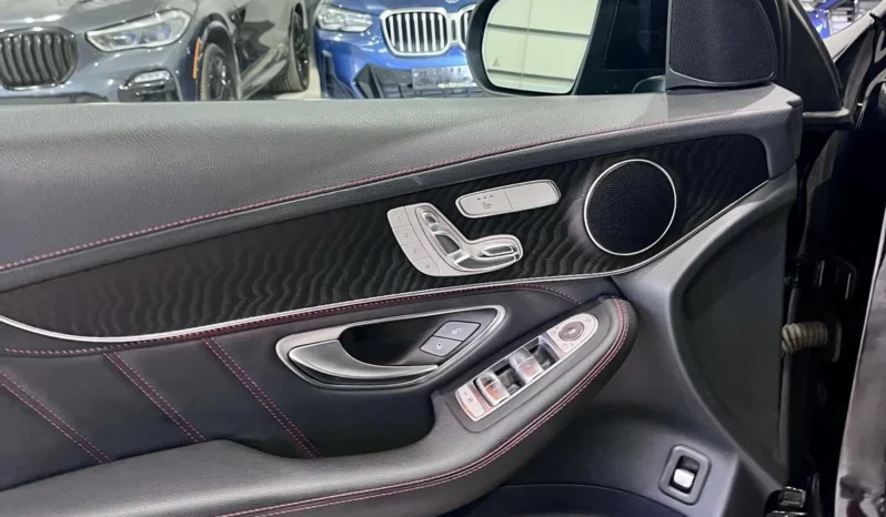 
								Mercedes-Benz GLC 43 AMG Night Package full									