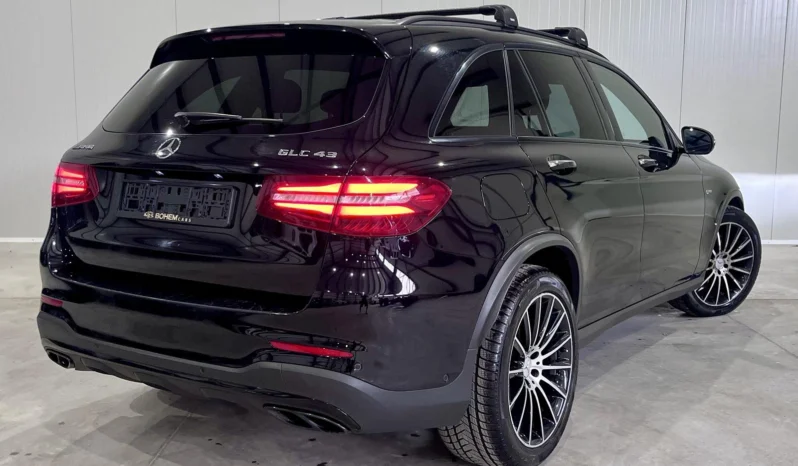 
								Mercedes-Benz GLC 43 AMG Night Package full									