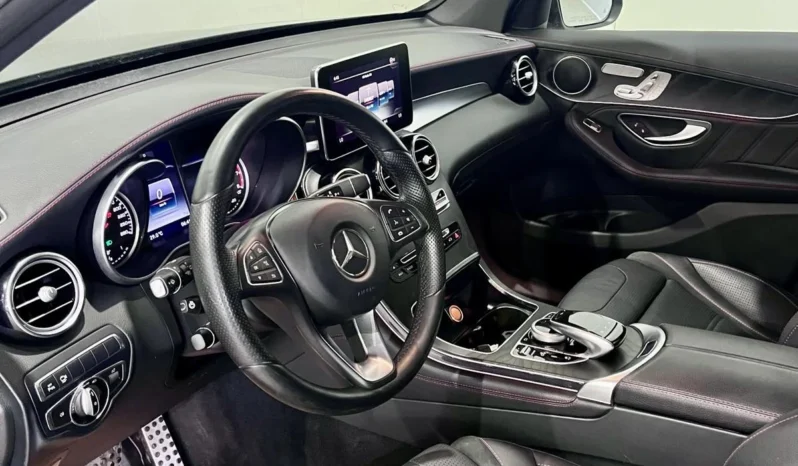 
								Mercedes-Benz GLC 43 AMG Night Package full									