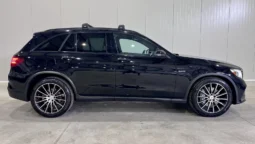 
										Mercedes-Benz GLC 43 AMG Night Package full									