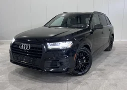 Audi Q7 30T Technik Black Optic
