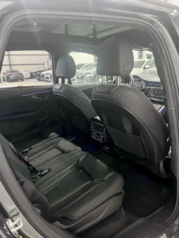 
										Audi Q7 55 TFSI Technik Black Optic full									