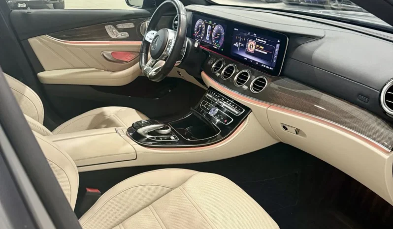 
								Mercedes-Benz E 53 AMG 4M Night Package full									