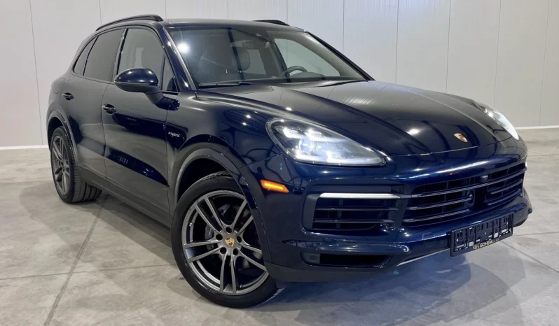 
								Porsche Cayenne E-Hybrid Sport Chrono full									