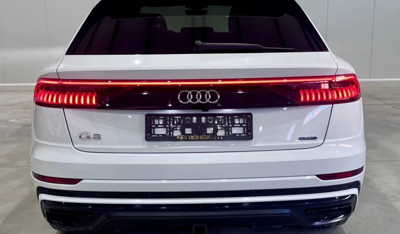 
								Audi Q8 55 TFSI Technik S LINE full									