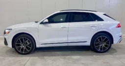 
										Audi Q8 55 TFSI Technik S LINE full									