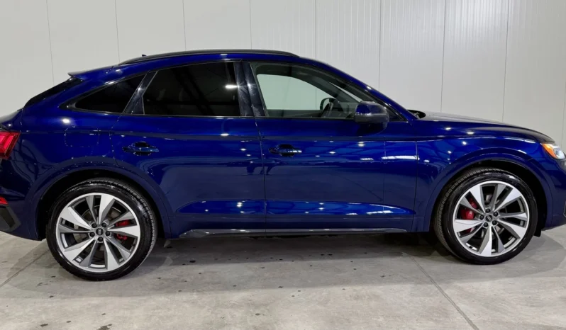 
								Audi SQ5 30TFSI Black Optic full									
