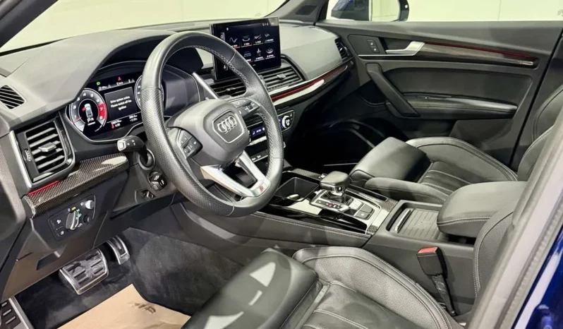 
								Audi SQ5 30TFSI Black Optic full									