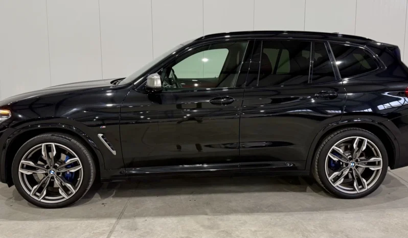 
								BMW X3 M40i xDrive Shadow Line full									