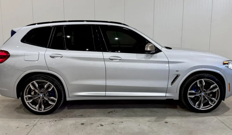 
								BMW X3 M40i xDrive Shadow Line full									