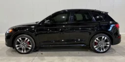 
										Audi SQ5 Technik Black Optic full									