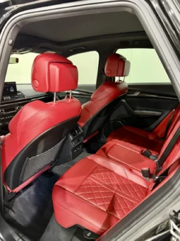 
										Audi SQ5 Technik Black Optic full									