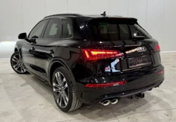 
										Audi SQ5 Technik Black Optic full									
