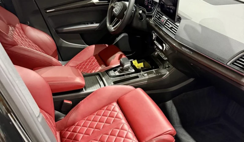 
								Audi SQ5 Technik Black Optic full									