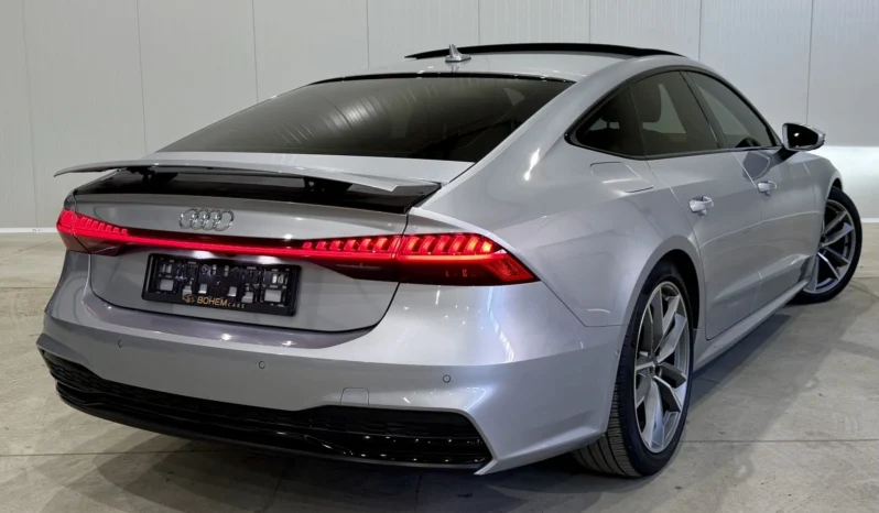 
								Audi A7 55TFSI Technik Black Optic full									