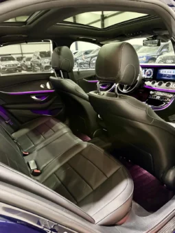 
										Mercedes-Benz E 400 4M AMG Night Package full									