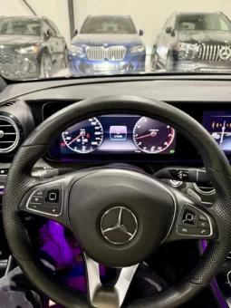 
										Mercedes-Benz E 400 4M AMG Night Package full									
