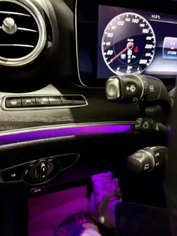 
										Mercedes-Benz E 400 4M AMG Night Package full									