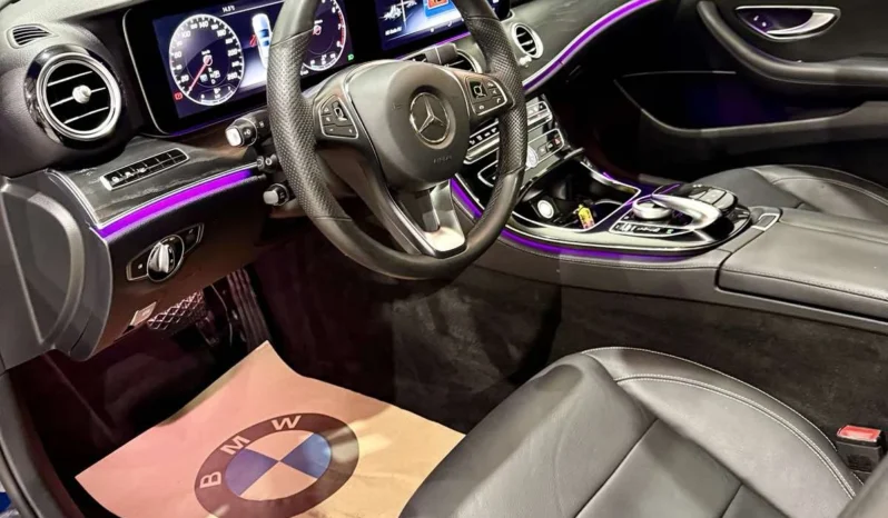 
								Mercedes-Benz E 400 4M AMG Night Package full									