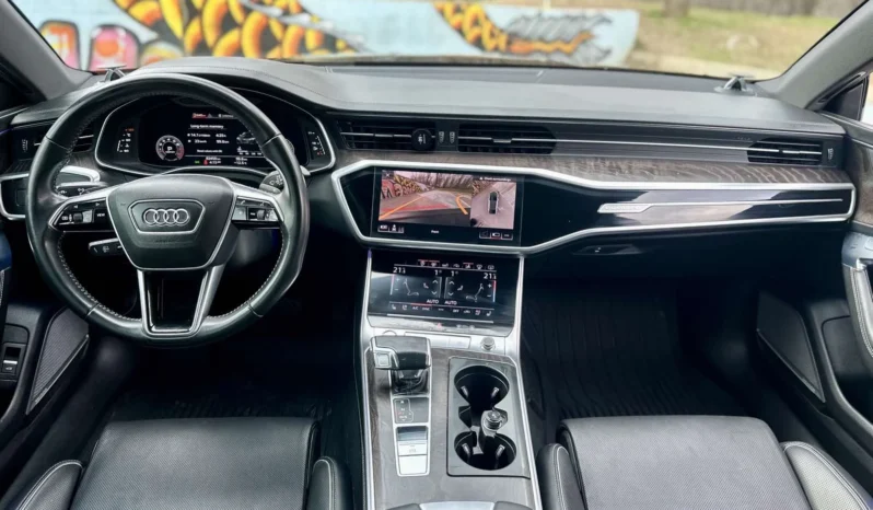 
								Audi A7 55 TFSI Technik Black Optic full									