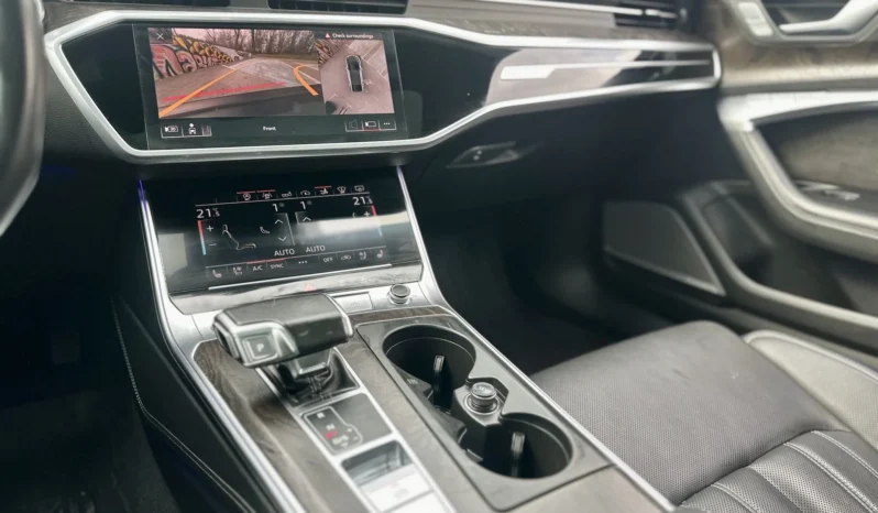 
								Audi A7 55 TFSI Technik Black Optic full									