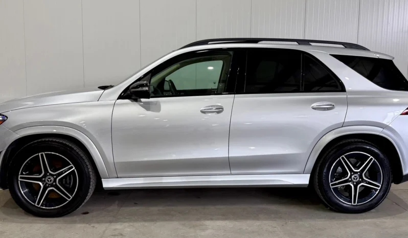 
								Mercedes-Benz GLE 450 4M AMG Night Package full									