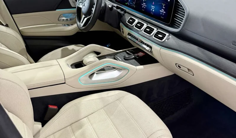 
								Mercedes-Benz GLE 450 4M AMG Night Package full									