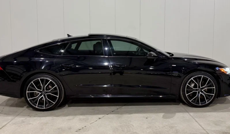 
								Audi A7 55TFSI Technik Black Optic full									