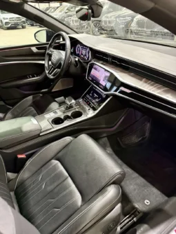 
										Audi A7 55TFSI Technik Black Optic full									