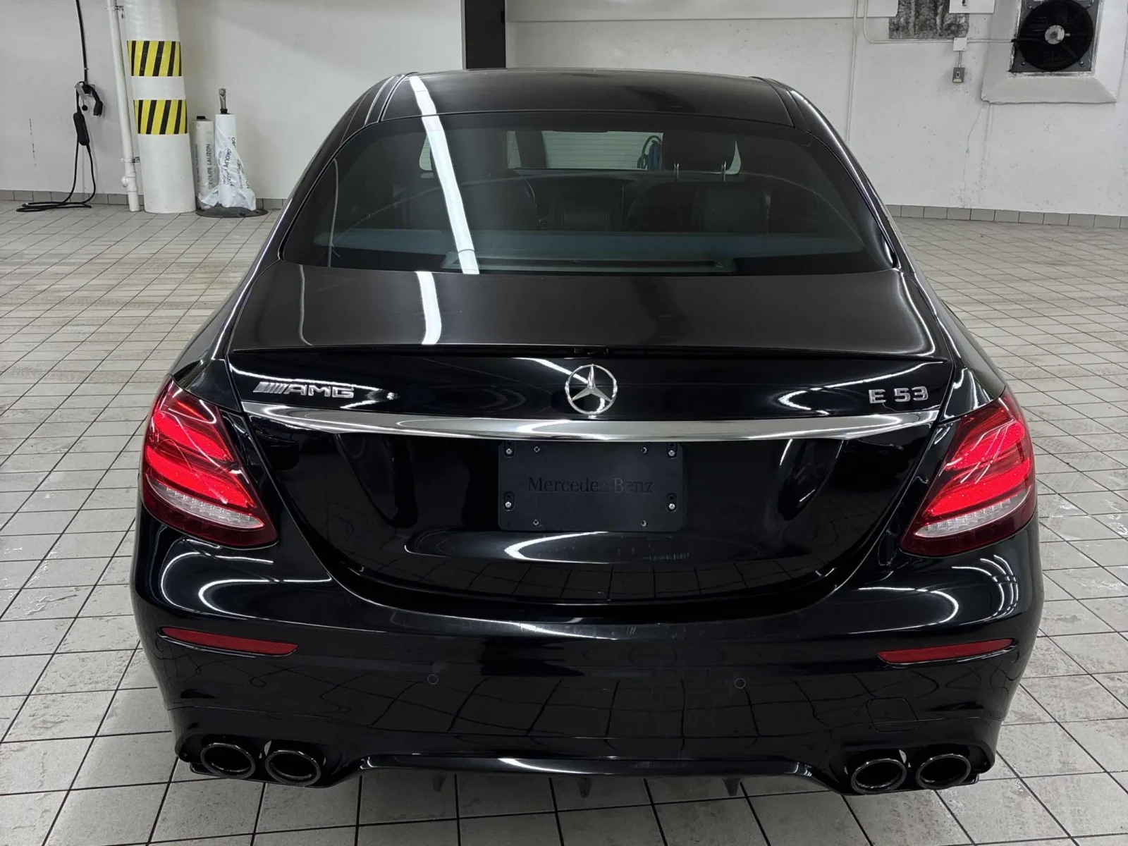 Mercedes-Benz E 53 AMG Night Package