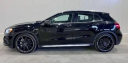 Mercedes-Benz GLA 45 AMG 4M AMG Night Package
