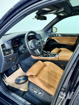 
										BMW X5 40i M Sport Shadow Line full									